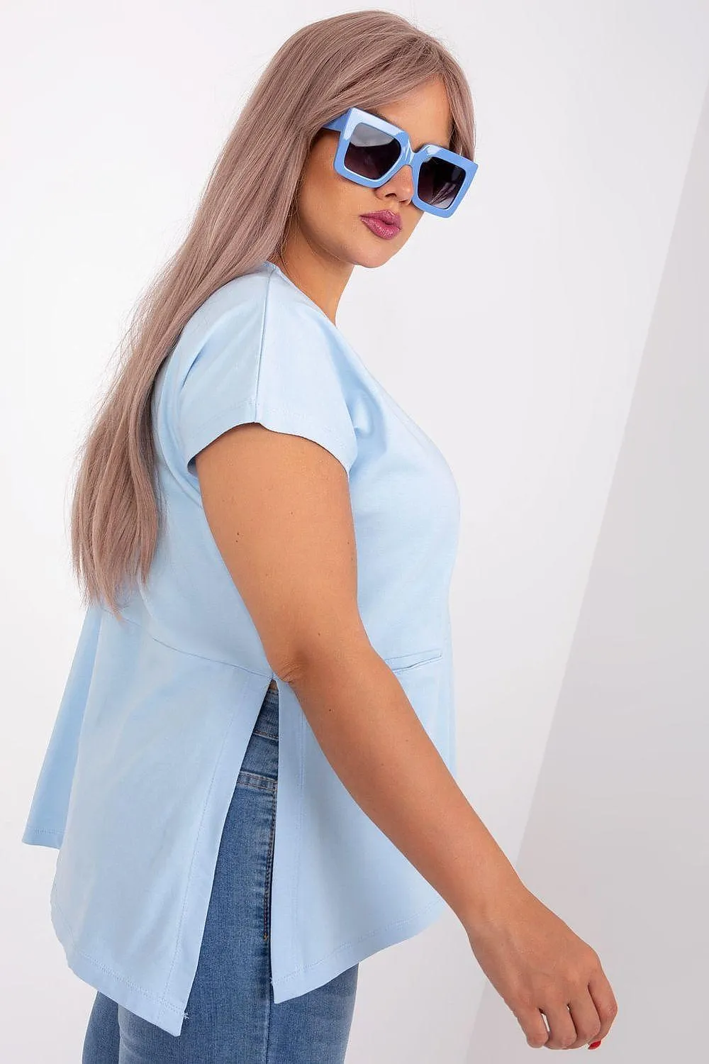 Chic Plus Size Blouse with Stylish Pockets for Effortless Elegance