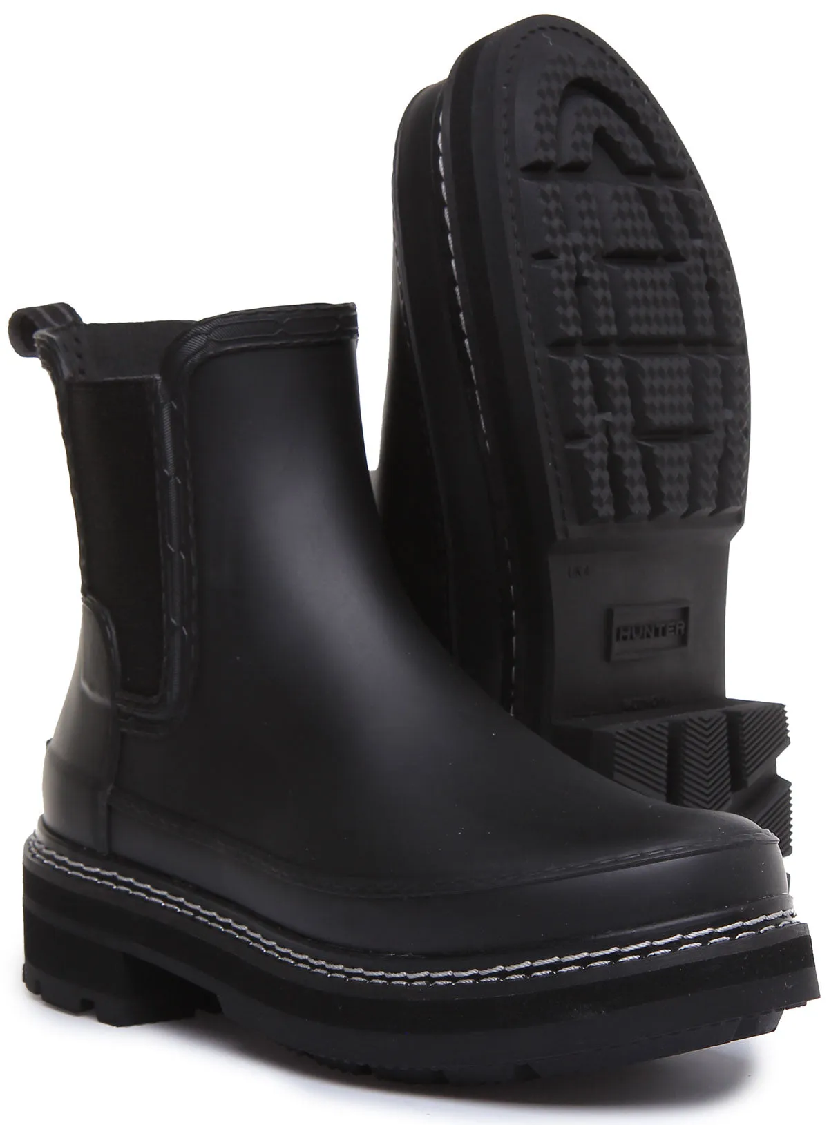 Hunter Refined Stitch Chelsea In Black For Women