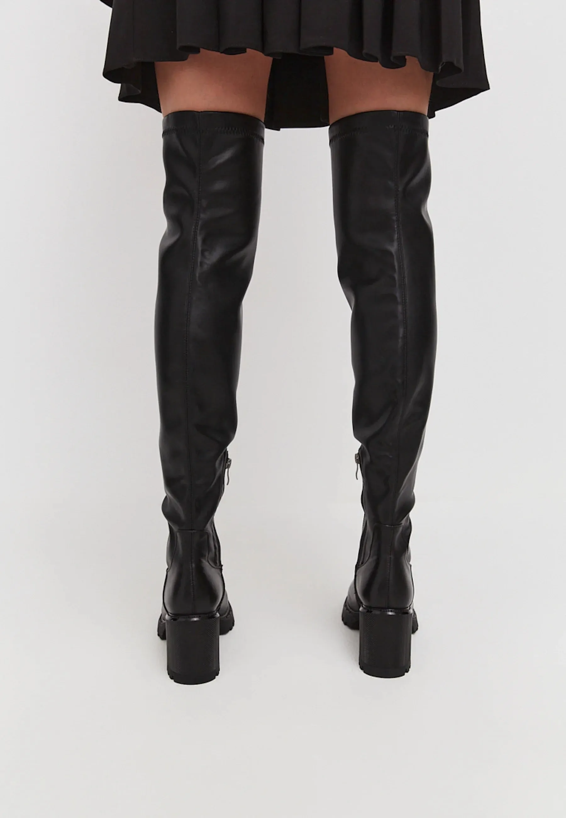 Knee High Boots With Block Heel - Black