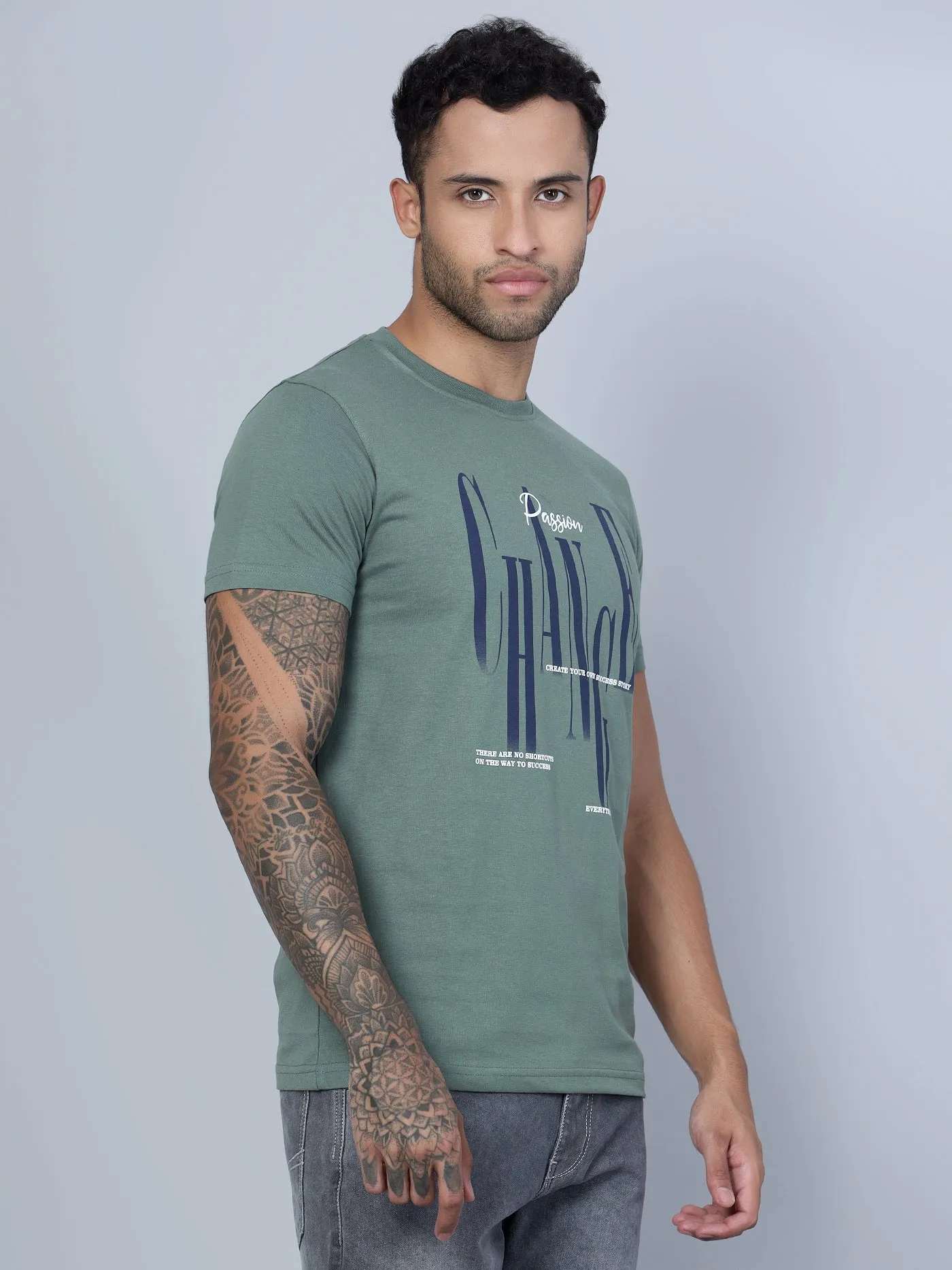 Men Round Neck Green T-Shirt