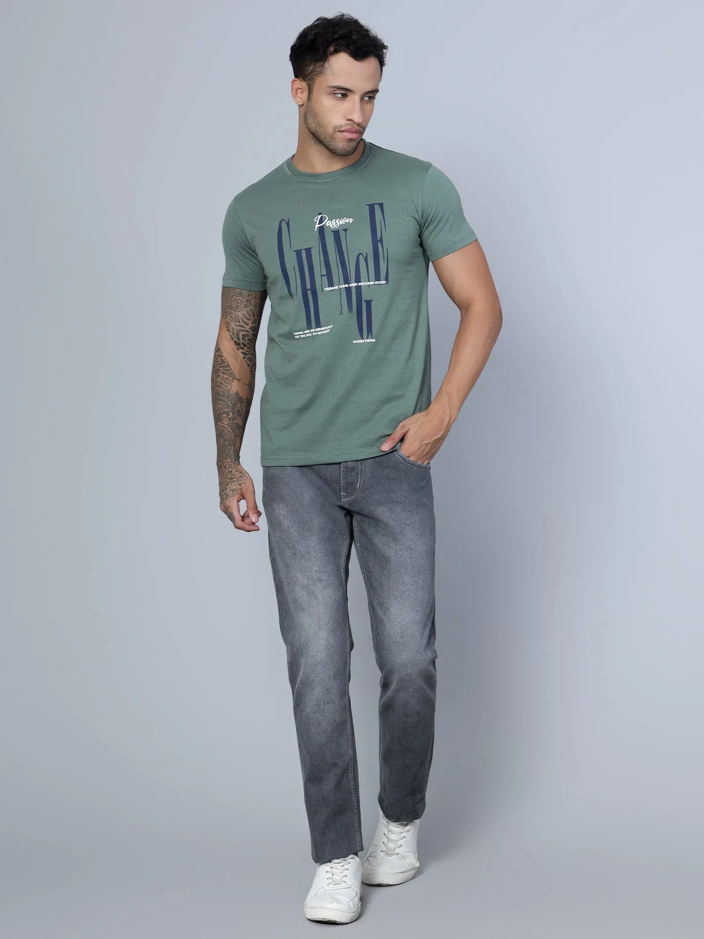 Men Round Neck Green T-Shirt