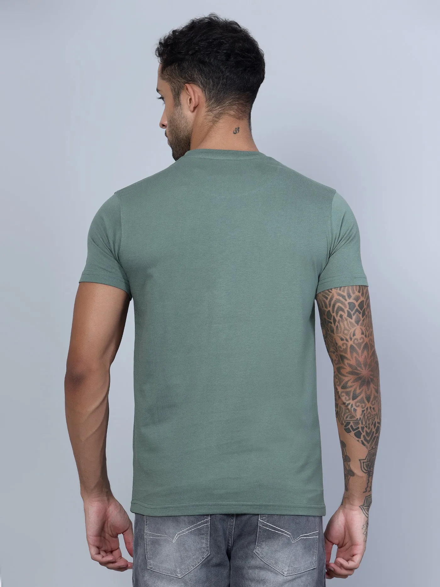 Men Round Neck Green T-Shirt